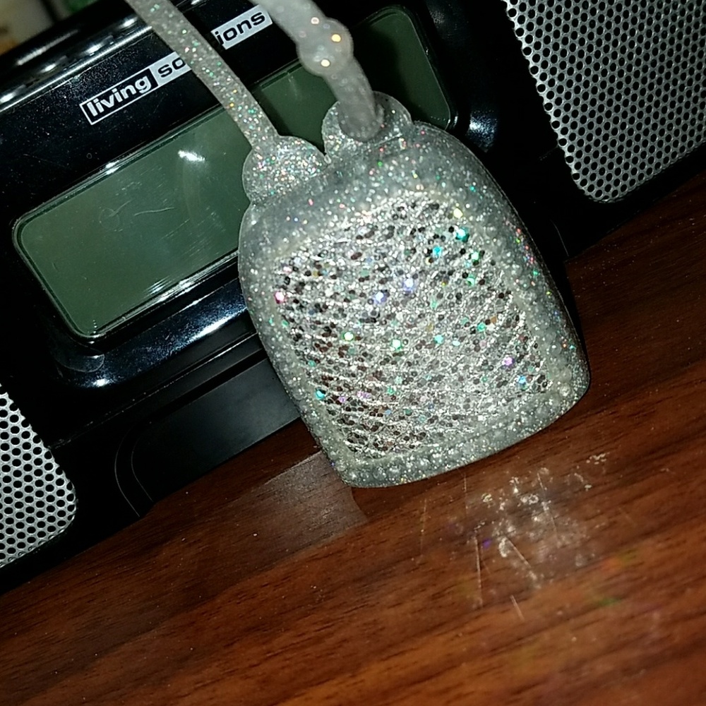 Hand sanitizer case